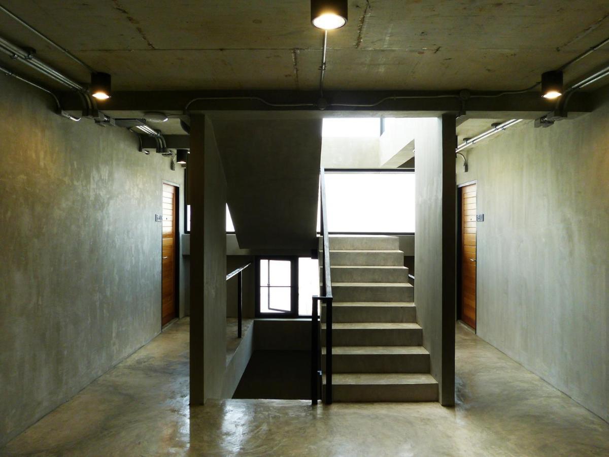 B Arch House Hotel And Cafe Ll No Parking Ll Chiang Mai Exterior photo