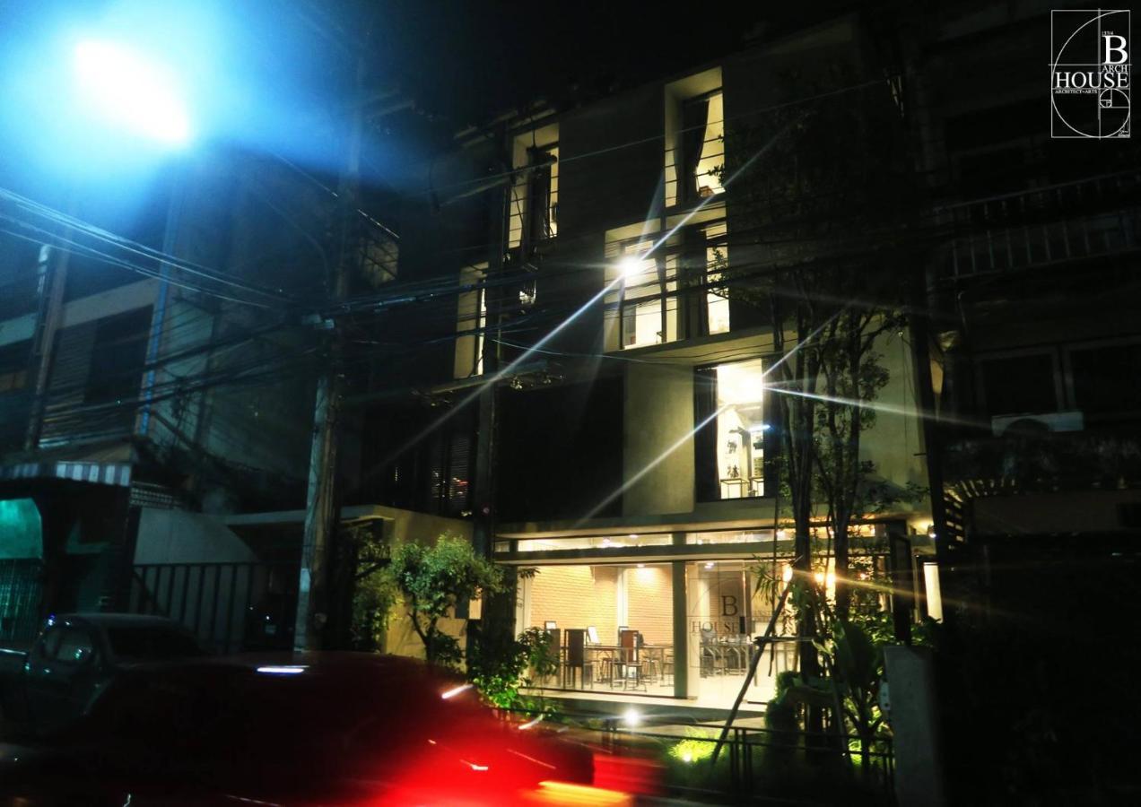 B Arch House Hotel And Cafe Ll No Parking Ll Chiang Mai Exterior photo