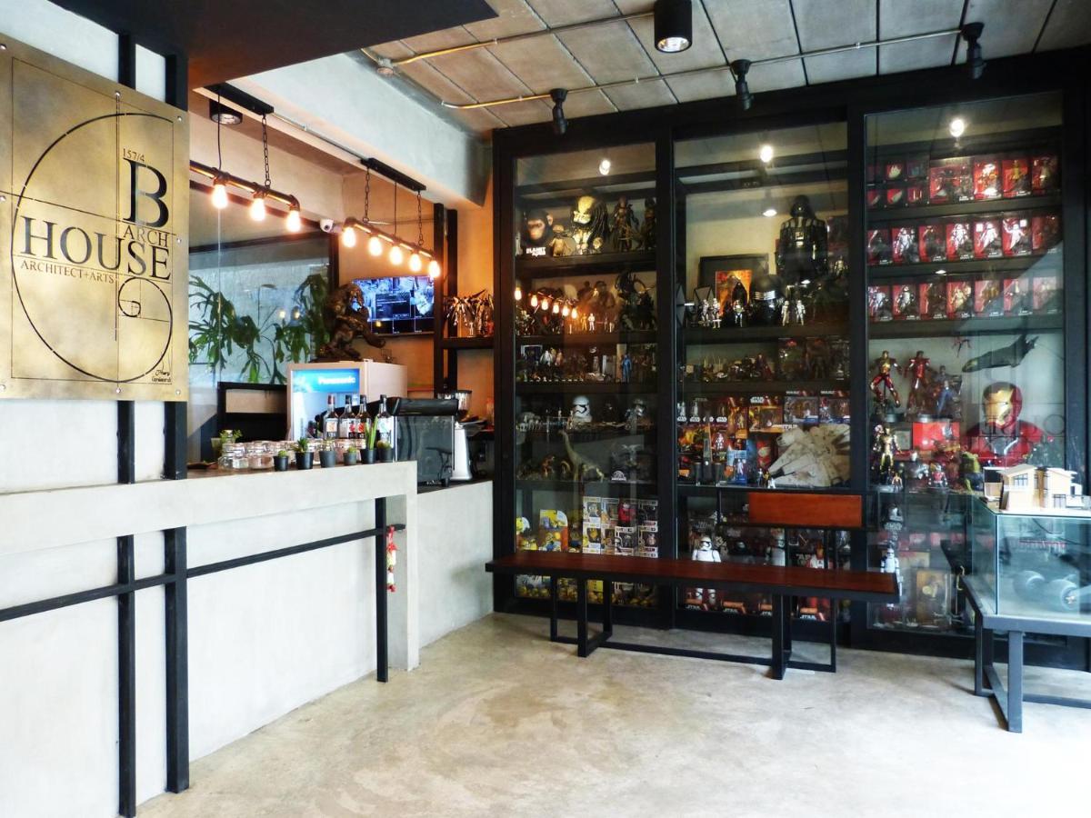 B Arch House Hotel And Cafe Ll No Parking Ll Chiang Mai Exterior photo